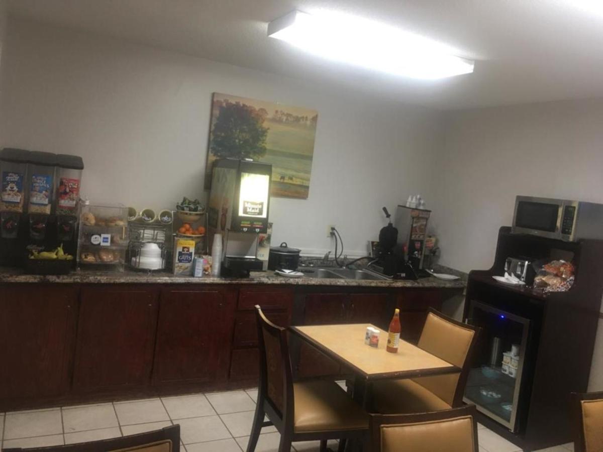 فندق لويالتي إن هاوكينسفيل Hawkinsville المظهر الخارجي الصورة